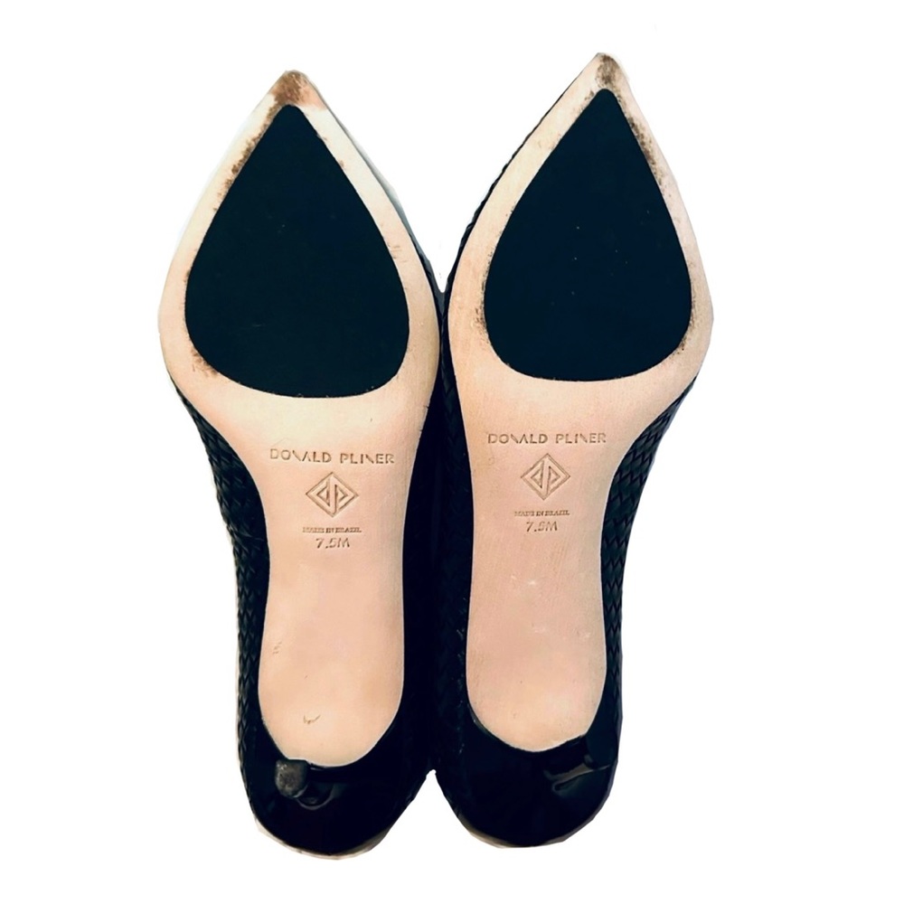 Donald Pliner Yvetta Woven Leather Pointed-Toe Pump with 3” Heel - Picture 4 of 9